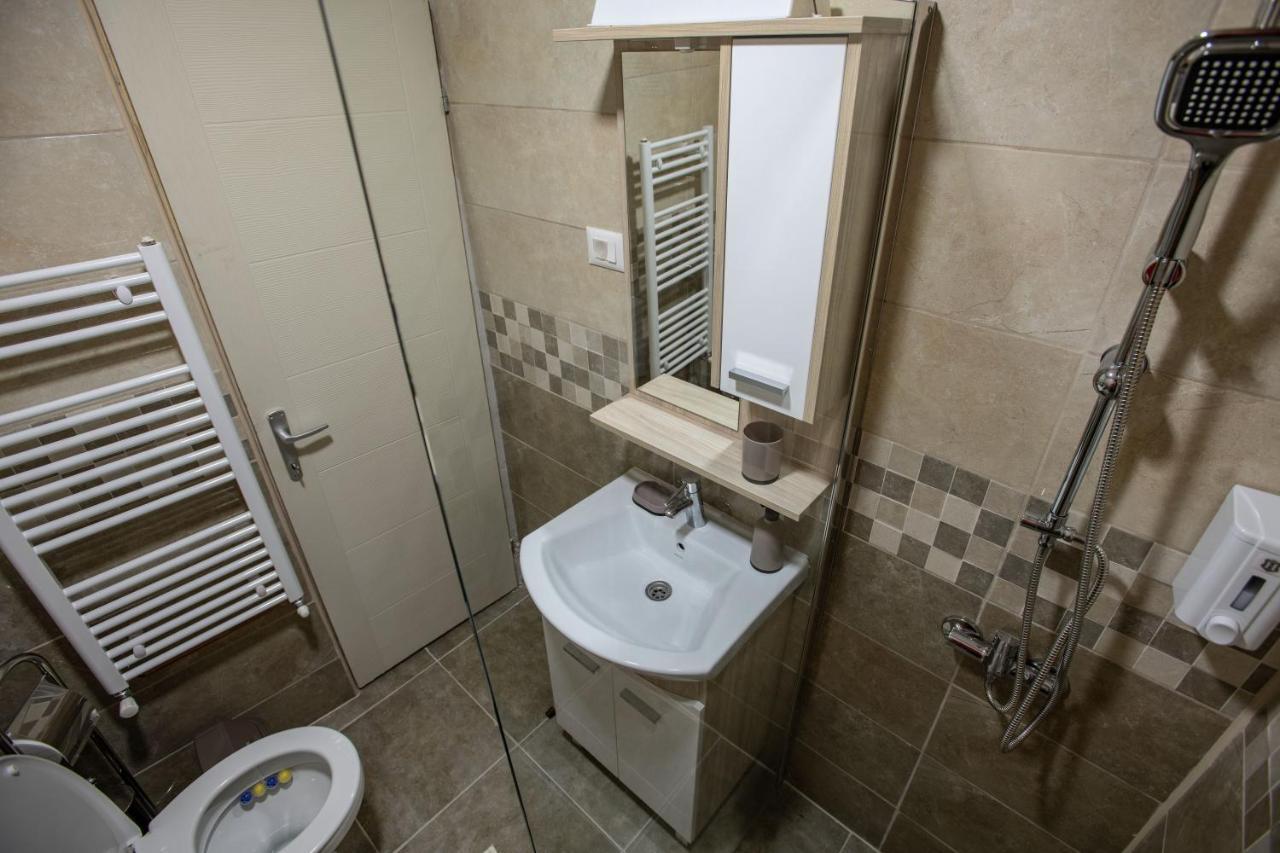 Apartmani Sp Jovanovic Crni Vrh Bagian luar foto